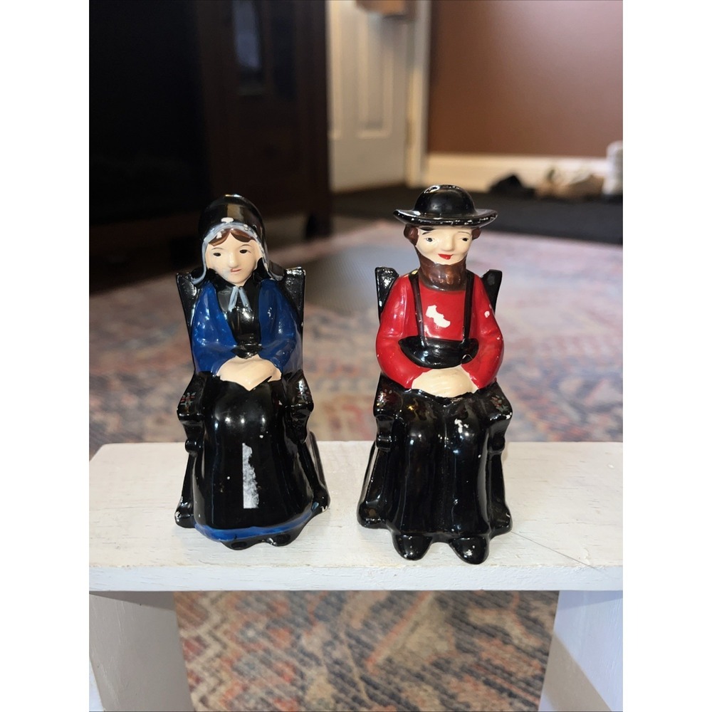 Antique Victoria Ceramics Amish Couple Salt And Pepper Shakers Rocking Chairs